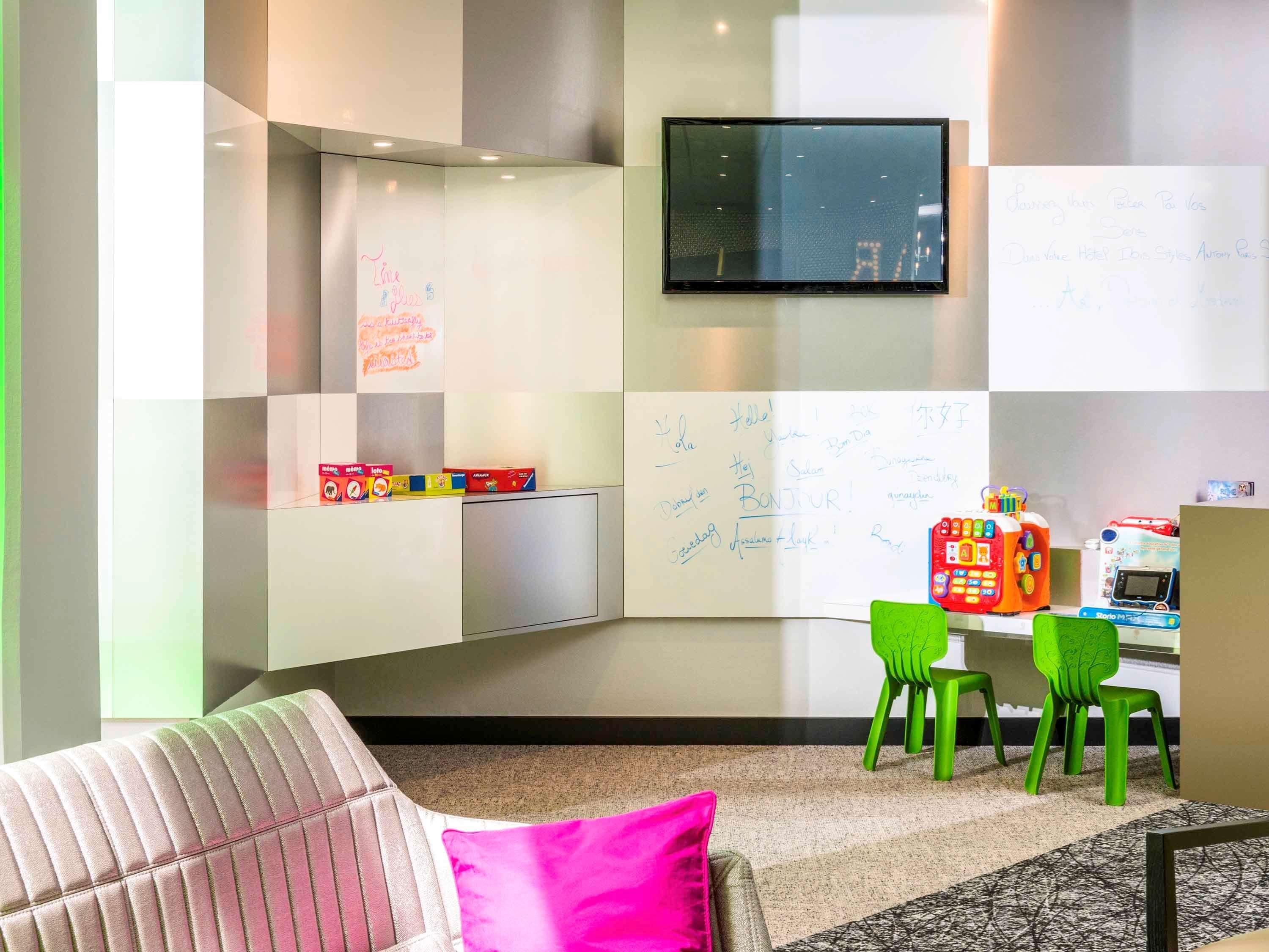 Hotel Ibis Styles Paris Sud 3*